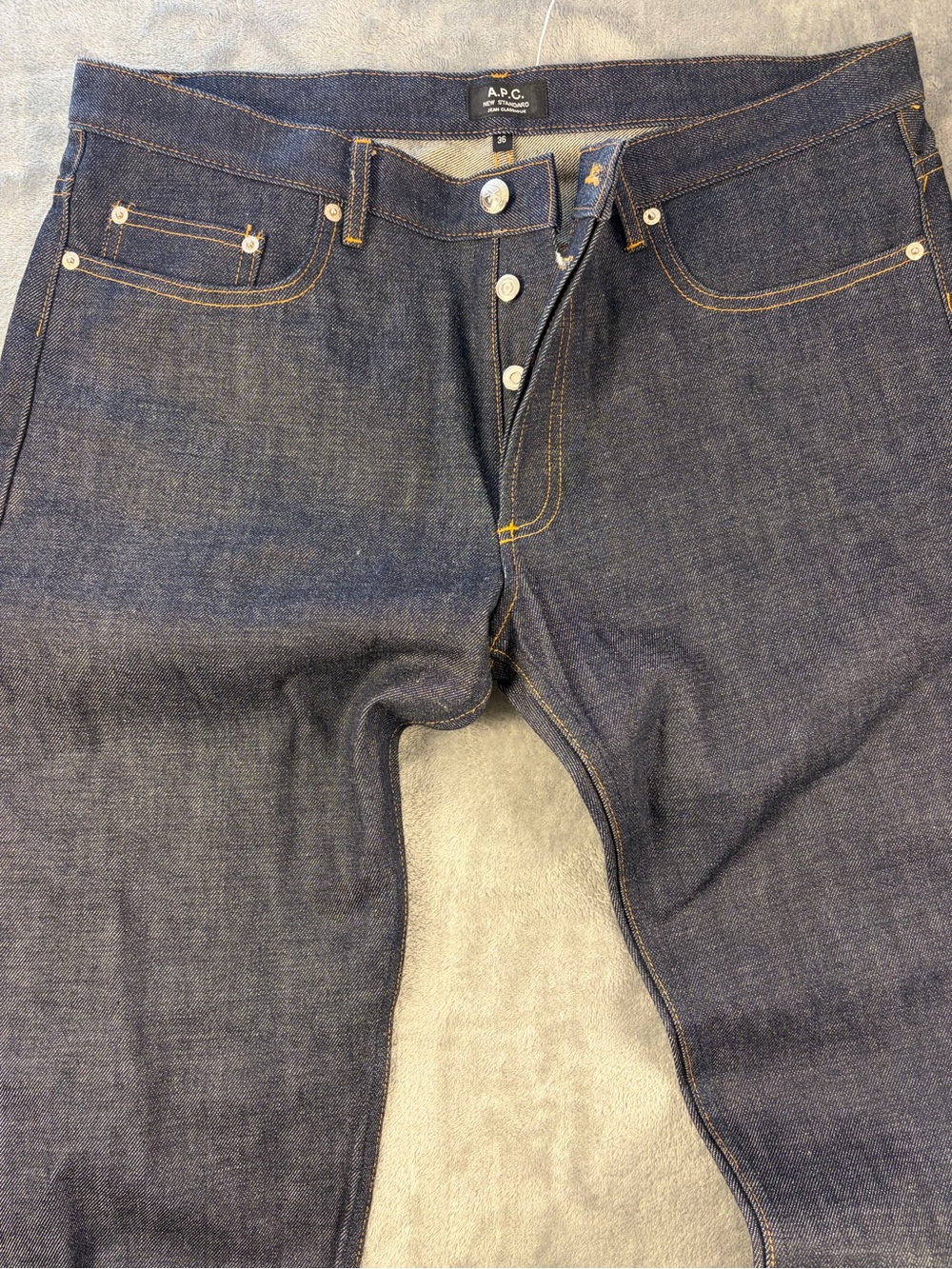 A.P.C. Men’s Indigo Straight-Leg Jeans - Picture 10 of 11